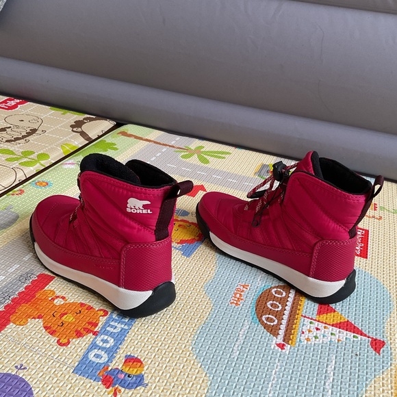 SOREL Whitney II Plus Snow Boot - Kids' girls Size 11  Red. Retail $80 New! - Picture 8 of 13